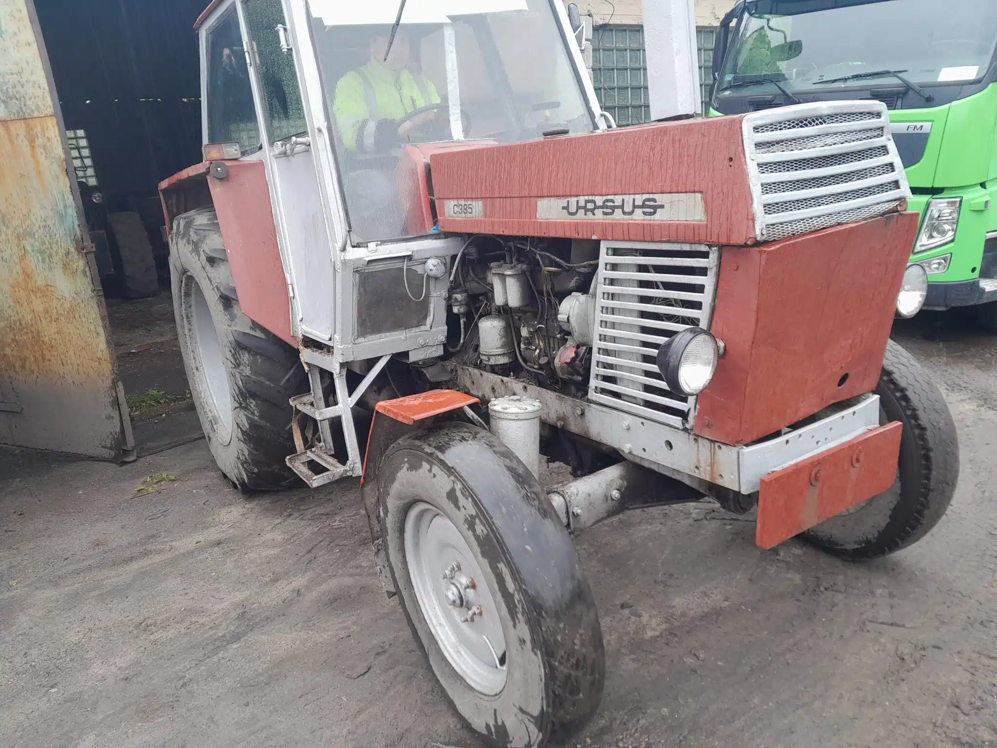 ursus c 385