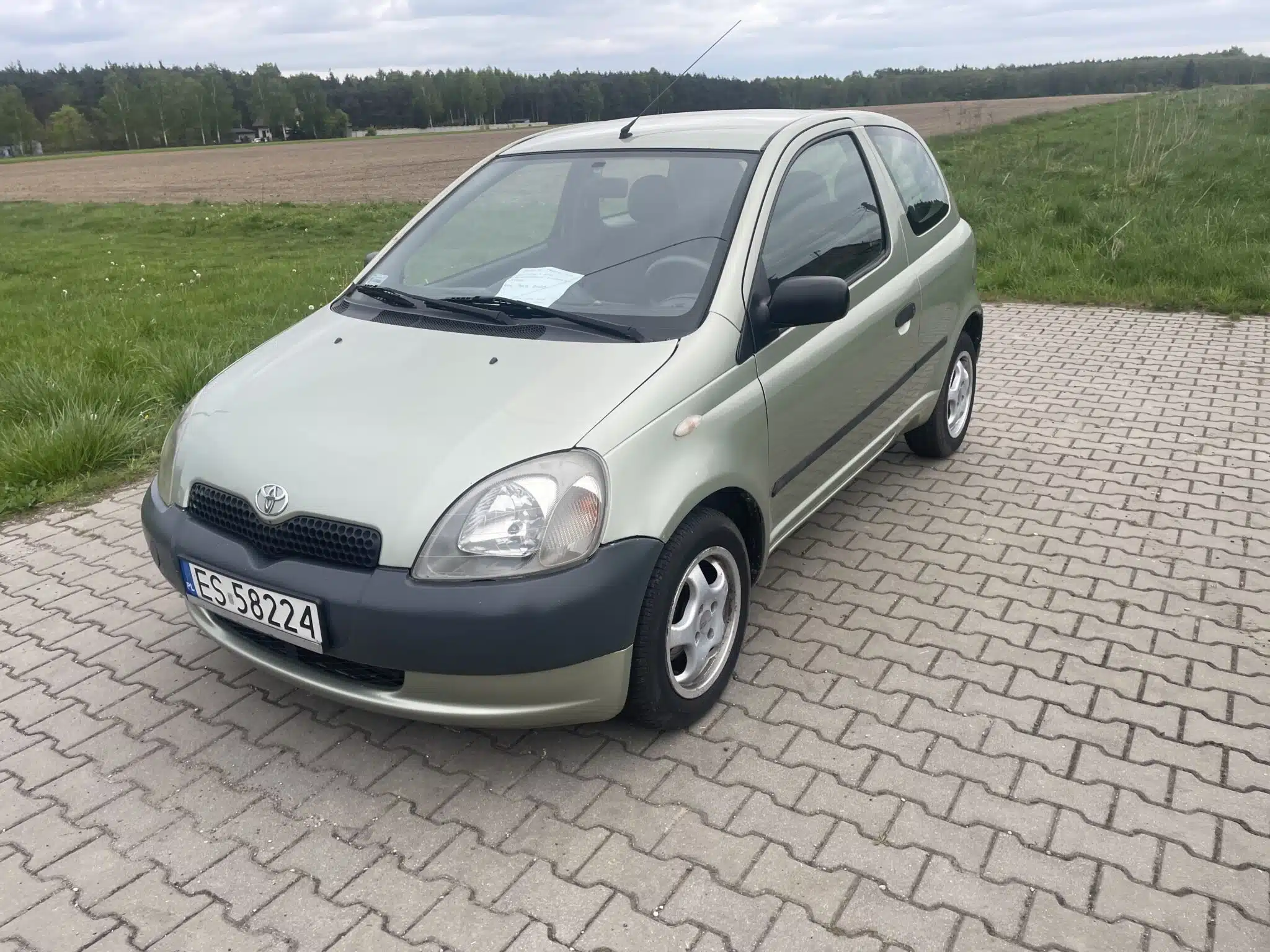 Witam sprzedam toyota yaris 1.0 benzyna+gaz