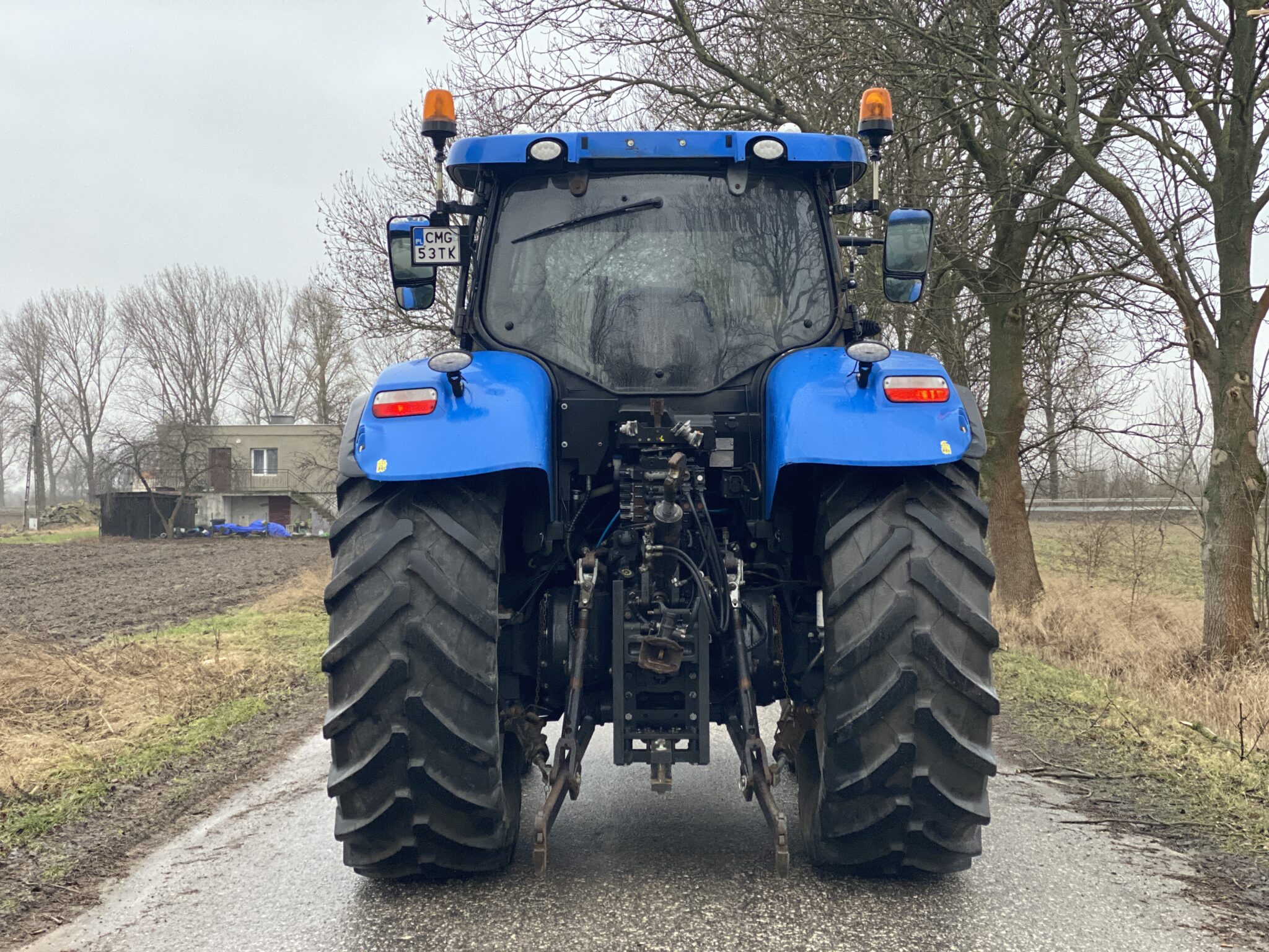 New Holland t7 210