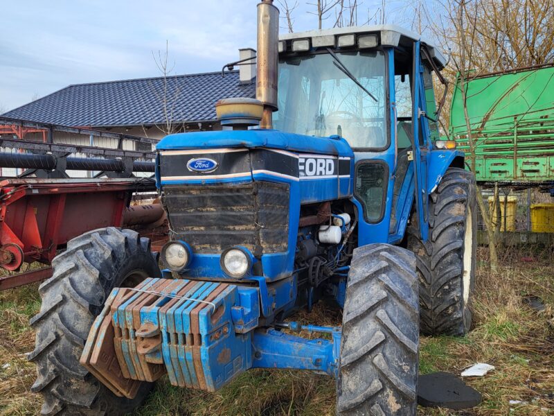Ford 8210