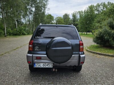 Toyota RAV4 2004