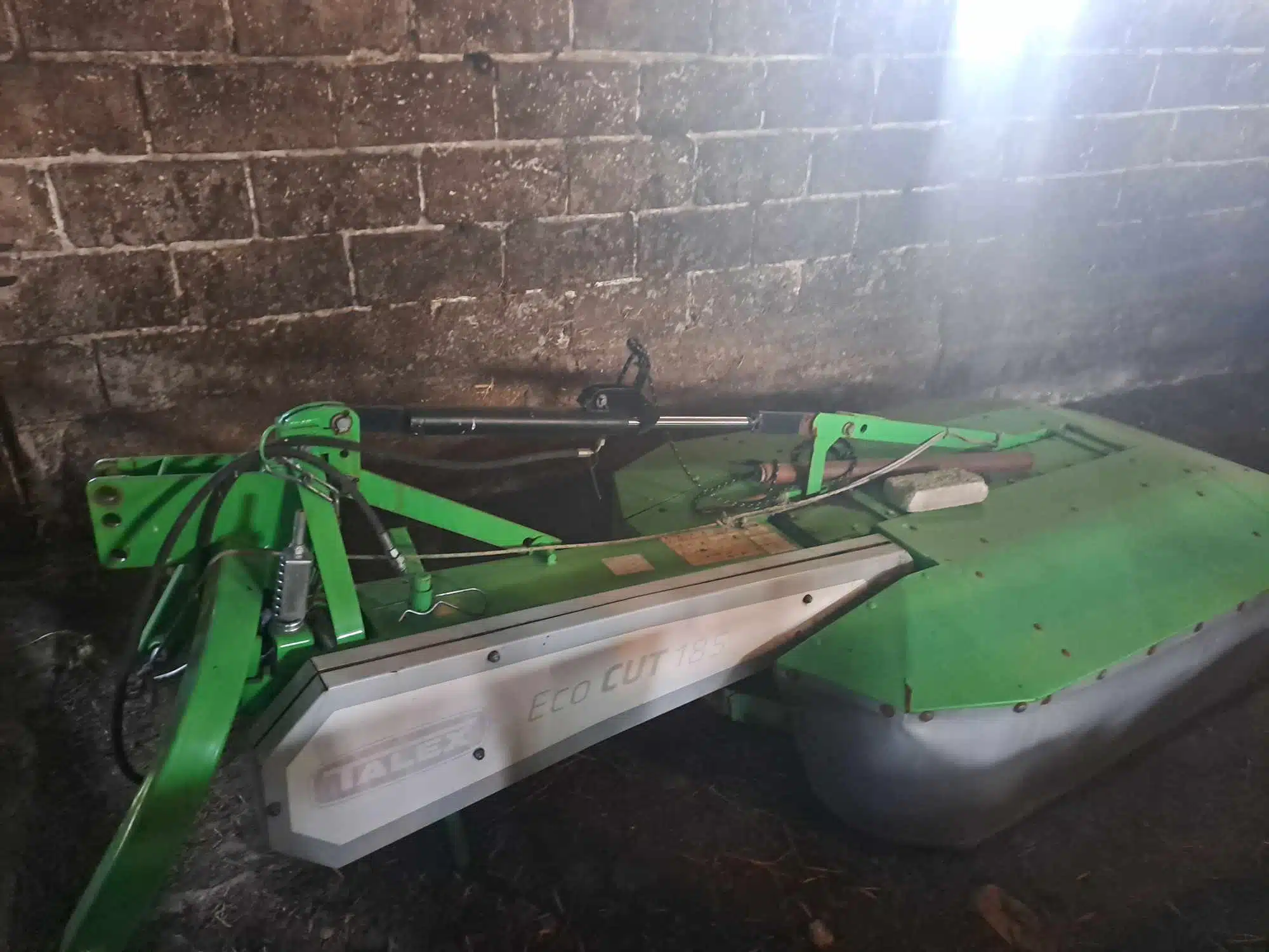 Kosiarka rotacyjna, hydraulicznie składana