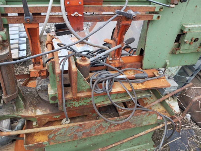 Piła taśmowa Metora mb300
