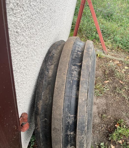 Opona 12,5 /80 R18 Neptun