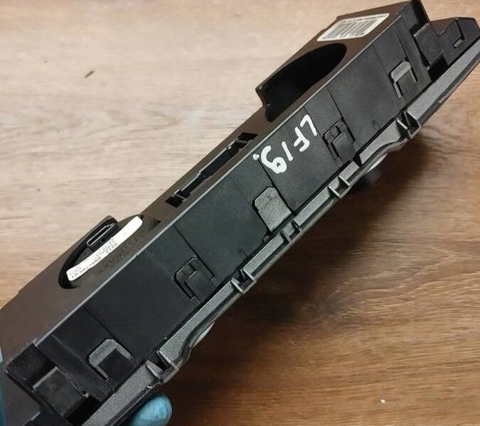 PANEL 6901785-01 LAND ROVER RANGE ROVER VOGUE