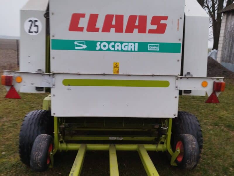 Prasa pasowa Claas Variant 260