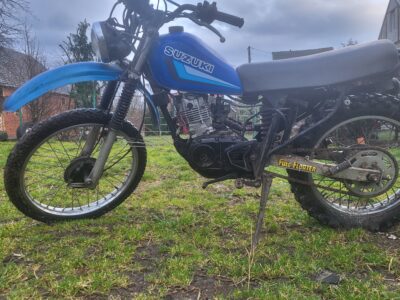 Suzuki dr 125 BRAK ISKRY