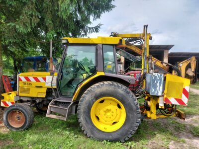 Kosiarka bijakowa na wysięgniku do rowów skarp poboczy ( zetor massey ursus )