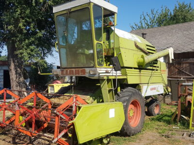 Kombajn zbożowy Claas Mercator Perkins 6 cyl heder 3m sieczkarnia