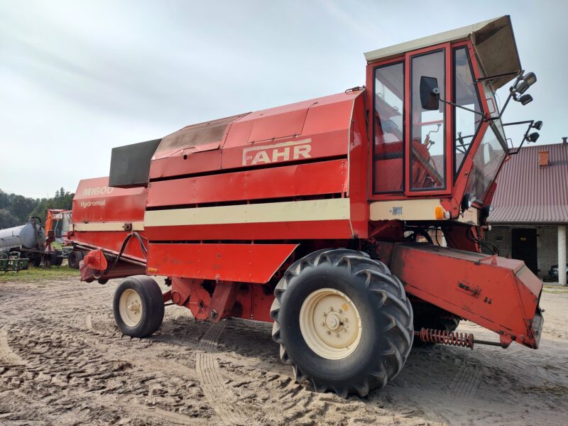 Kombajn zbożowy Deutz Fahr M1600 Hydromat