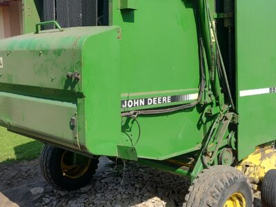 Prasa John Deere 550