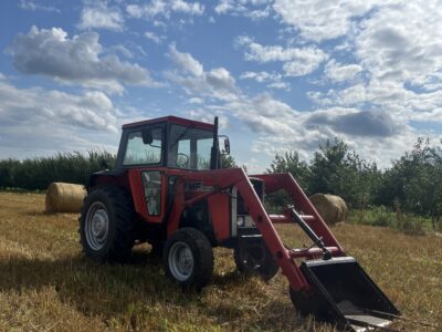 Massey Ferguson 575 z turem