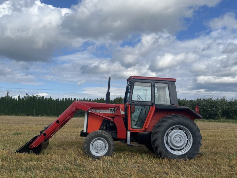 Massey Ferguson 575 z turem