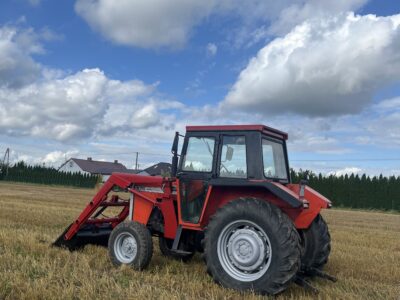 Massey Ferguson 575 z turem