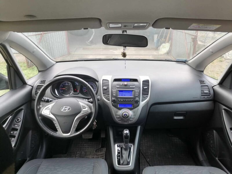 Hyundai ix20 * 1.6 * automat * niski przebieg!