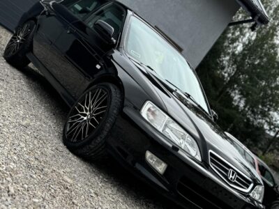 Honda Accord VI V-tec