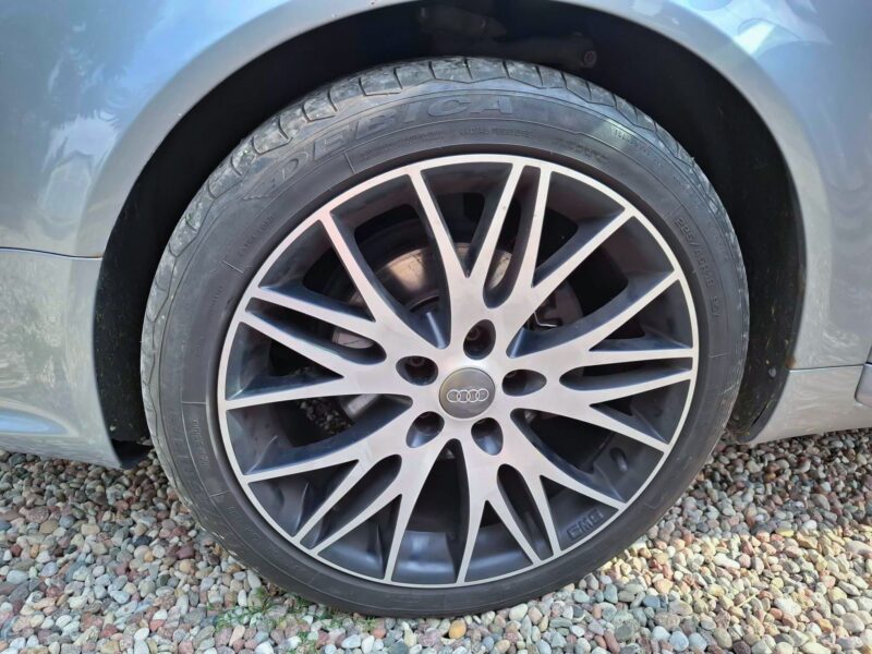 Audi A4 S-line