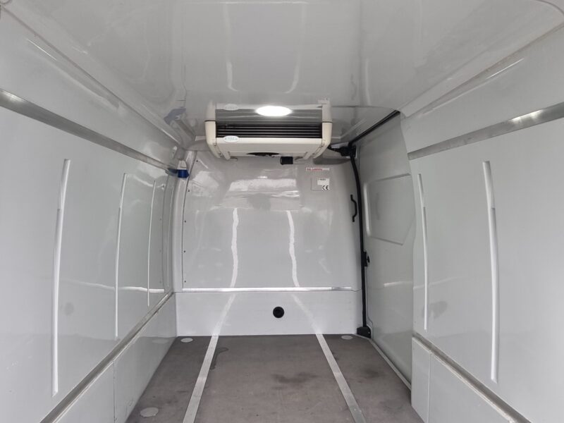 Opel Movano 2.3