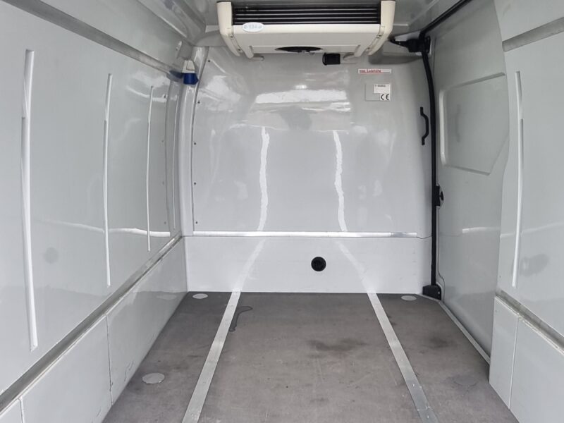 Opel Movano 2.3