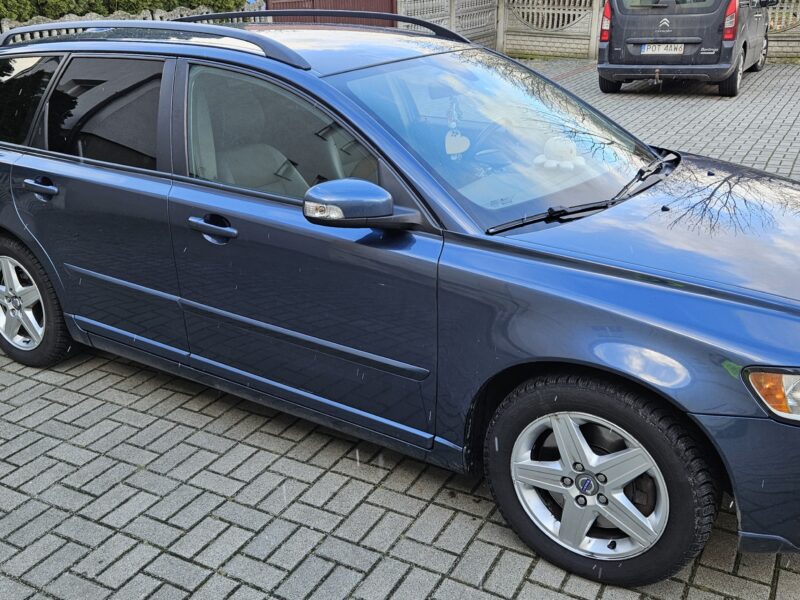 Volvo v50 2.4 d5