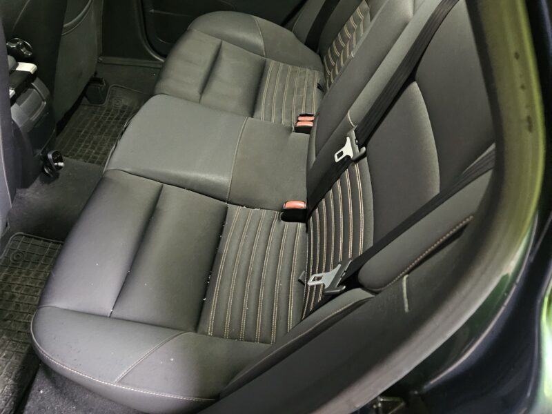 Volvo v50 2.4 d5