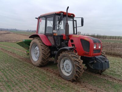 Ciągnik rolniczy BELARUS 952.4