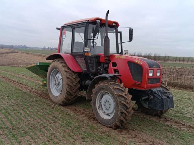 Ciągnik rolniczy BELARUS 952.4