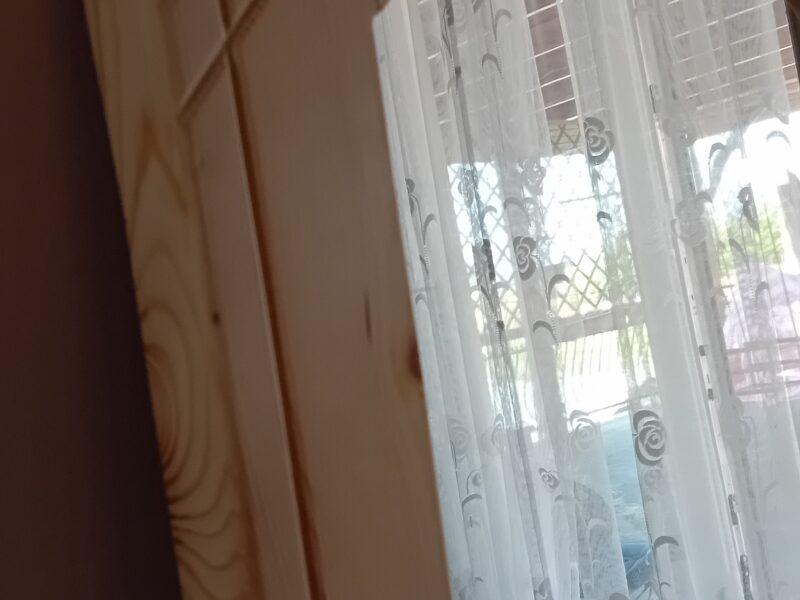 Sprzedam lustro z ramą drewnianą solidne polecam
