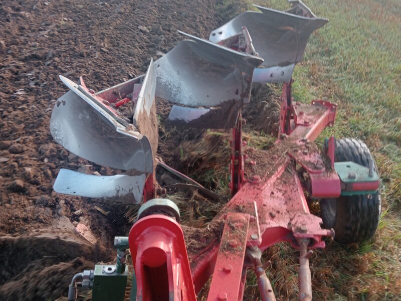 Pług Agro Masz PO3+