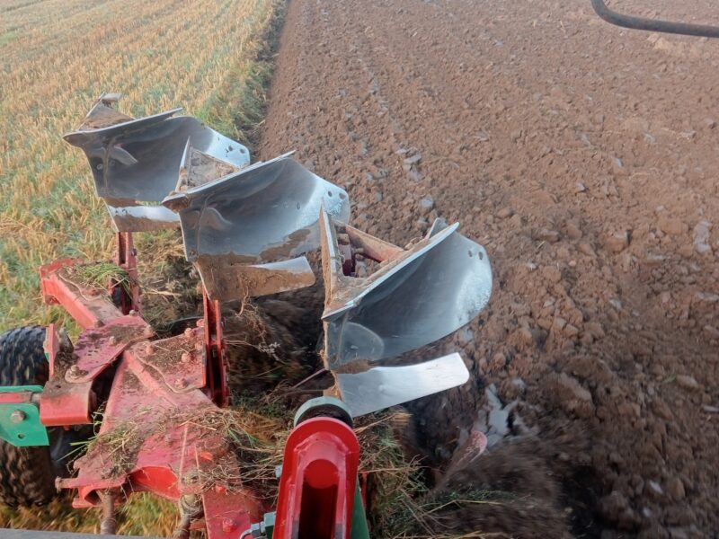 Pług Agro Masz PO3+