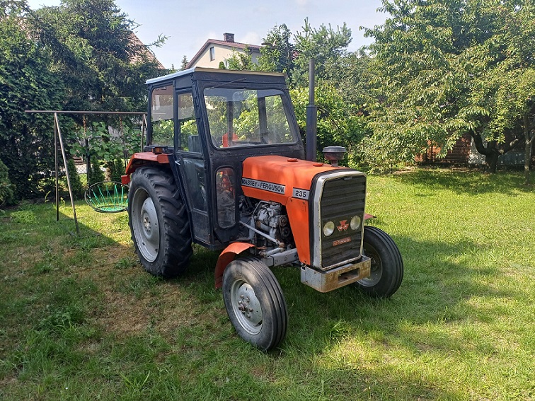massy ferguson 235