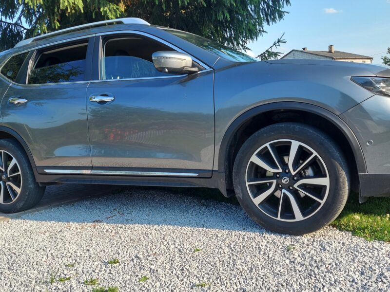 Nissan X Trail