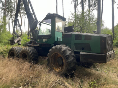 Timberjack 1270 harvester