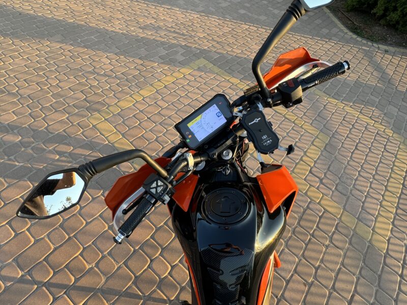 KTM Duke 125