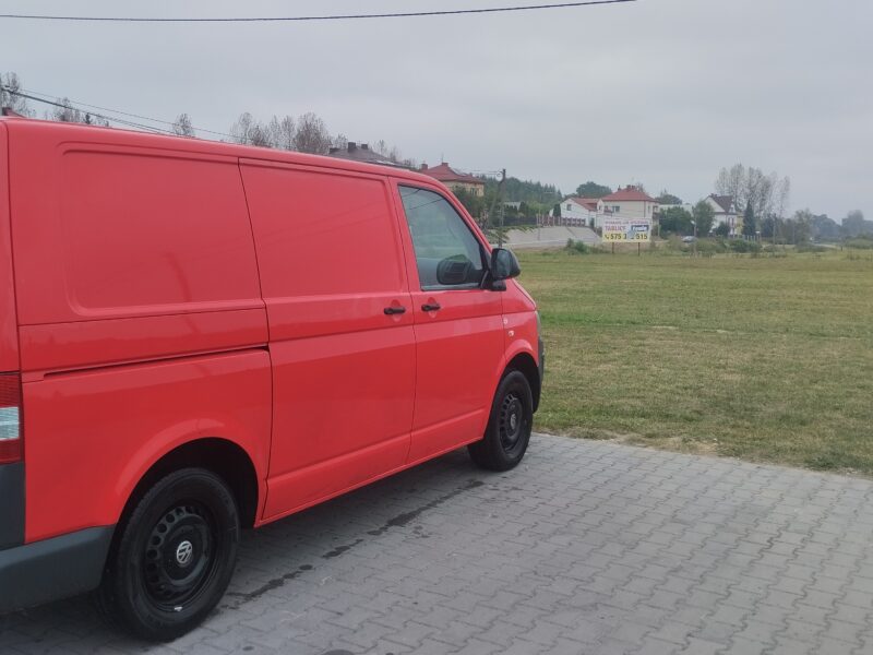 Volkswagen Transporter T5 2.0 tdi 114km