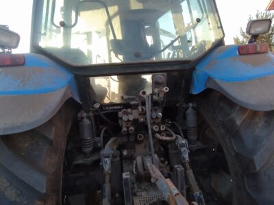 New Holland TM155