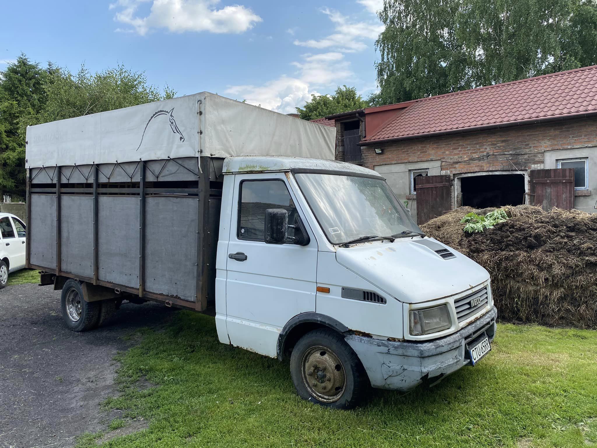 IVECO DO PRZEWOZU ZWIERZĄT