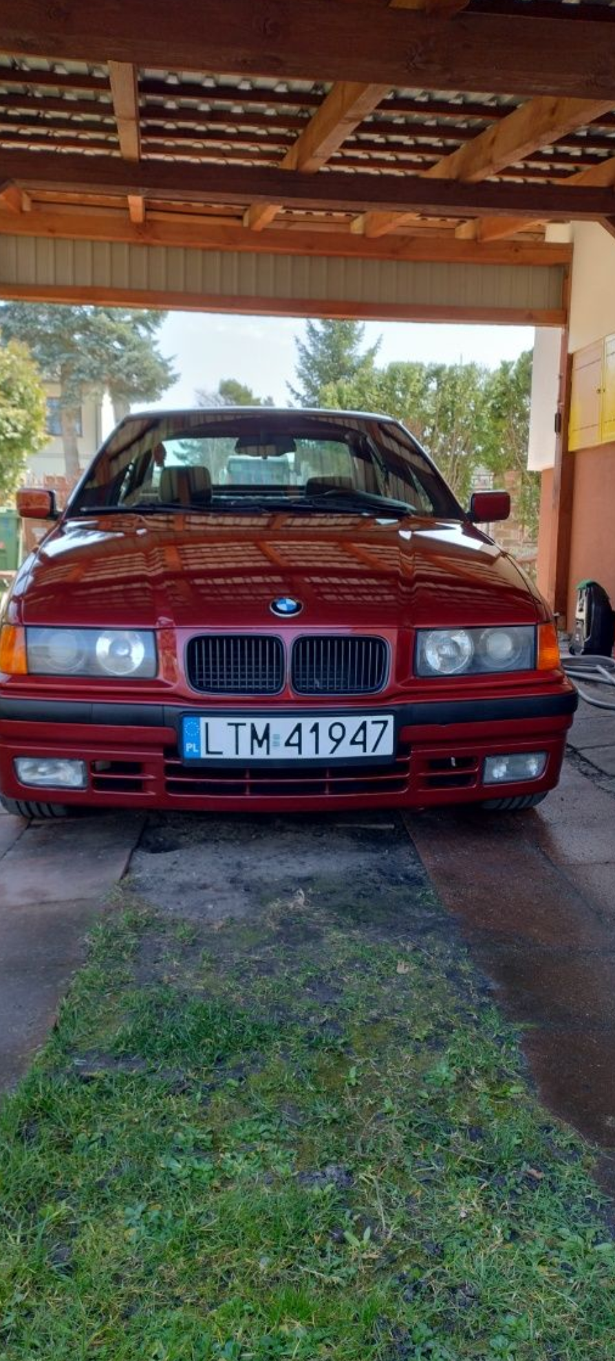 BMW E36 sedan