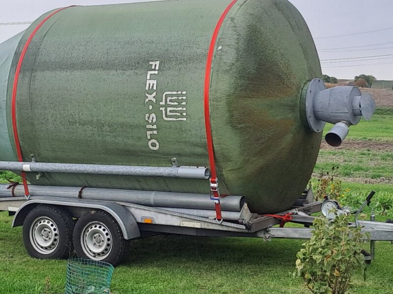 Silos z włókna szklanego 18m3 stan bdb na zboże, pellet, paszę, BIN