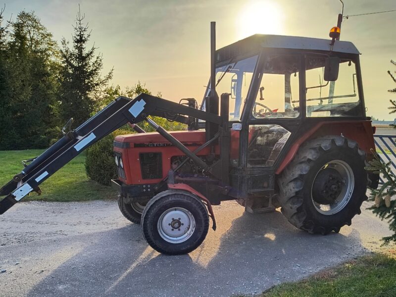 Sprzedam Zetor 7211 z Turem. ( Łyzka i chwytak w zestawie)