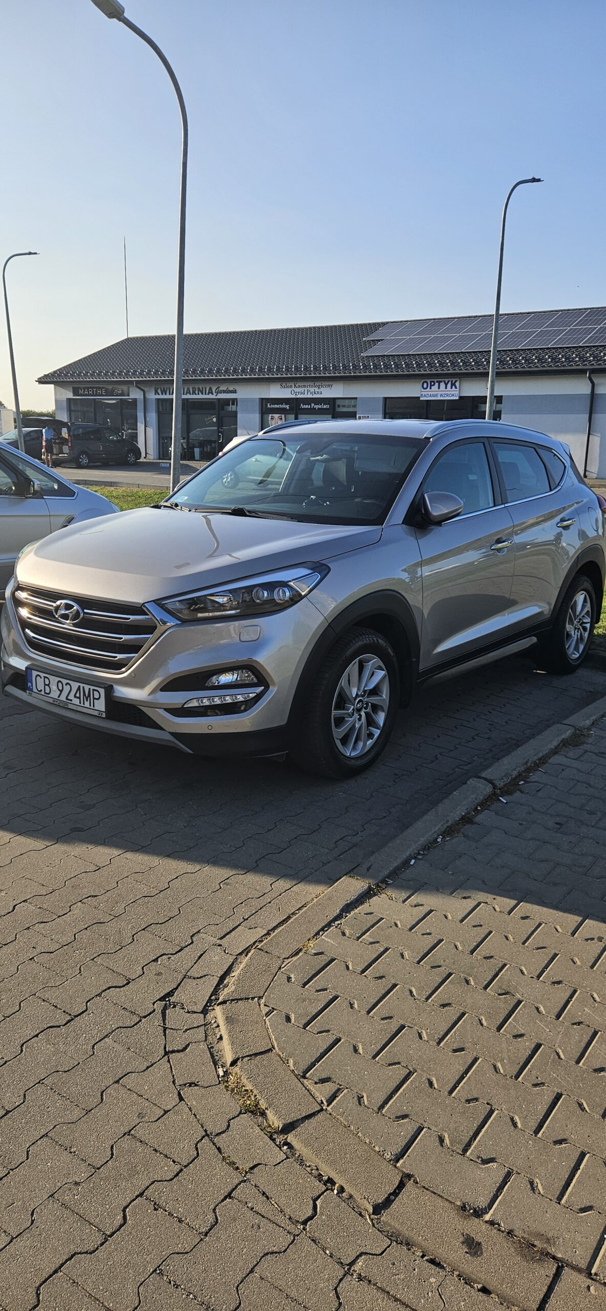 Hyundai Tucson TLE 2016R.