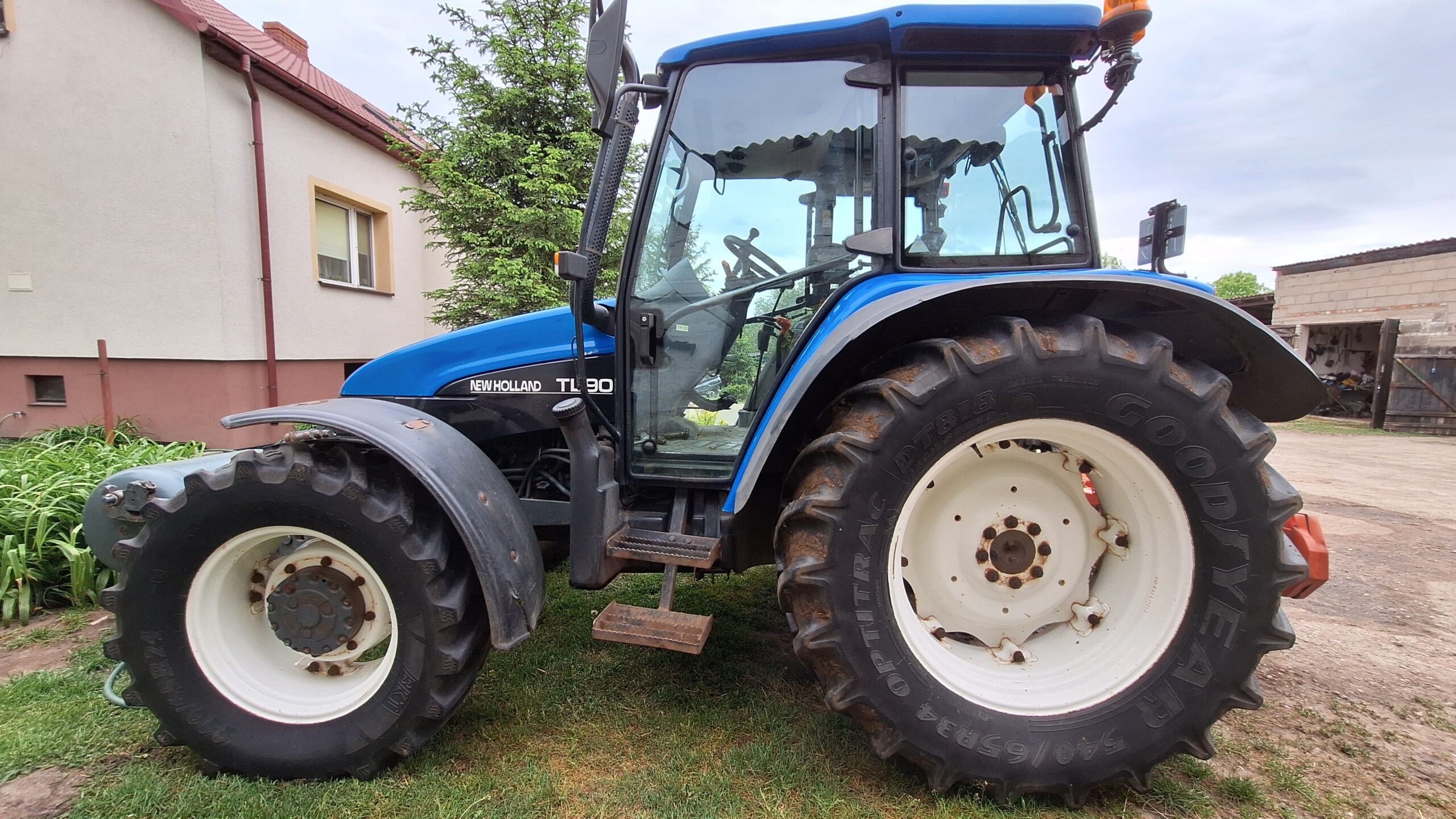New holland tl90