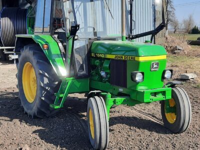 John deere 1640