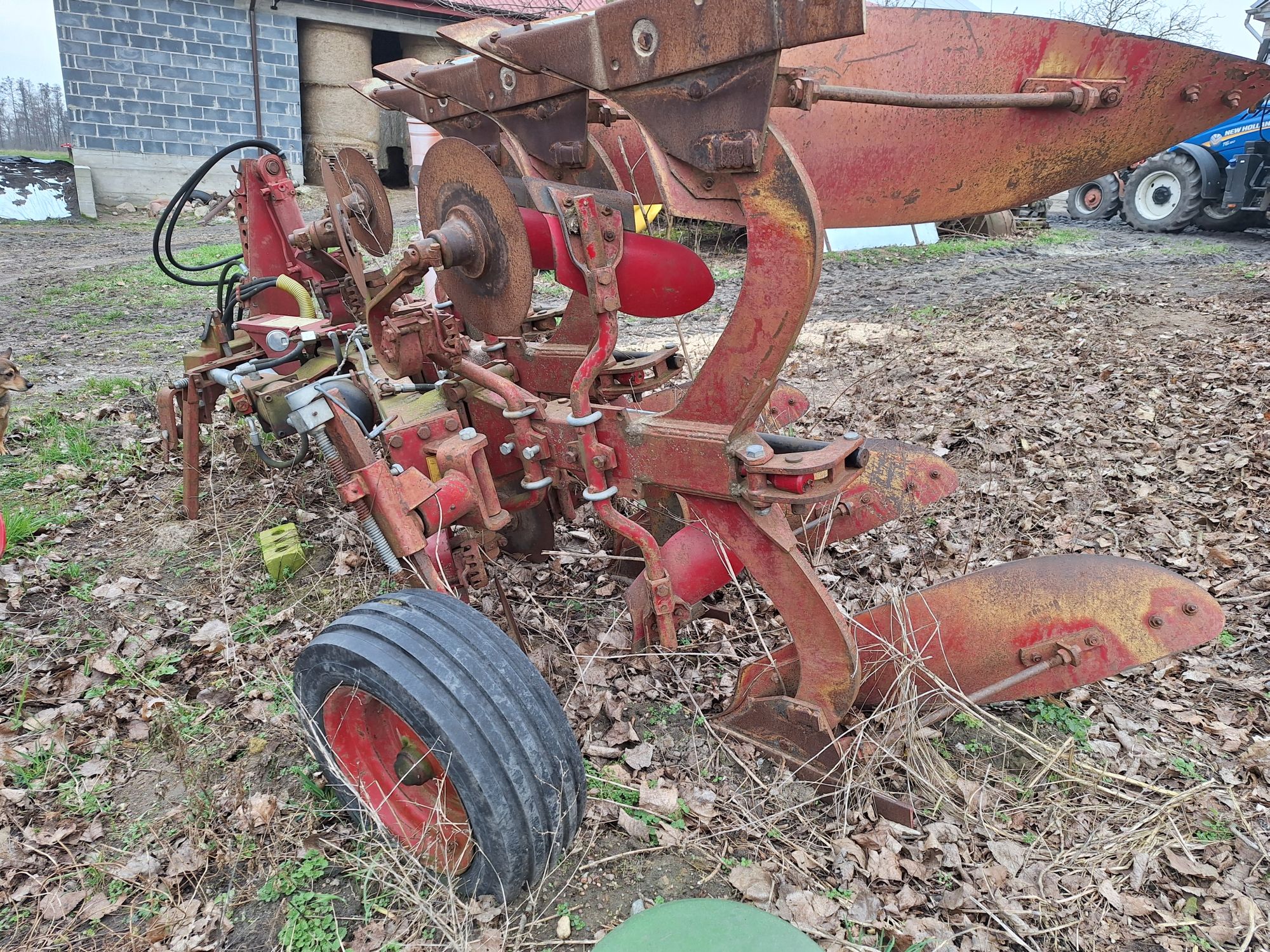 Pług 3 skibowy obrotowy olejówka