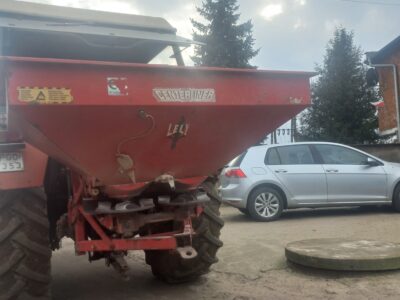 Rozsiewacz nawozu lely nie(amazone,vicon kuhn)