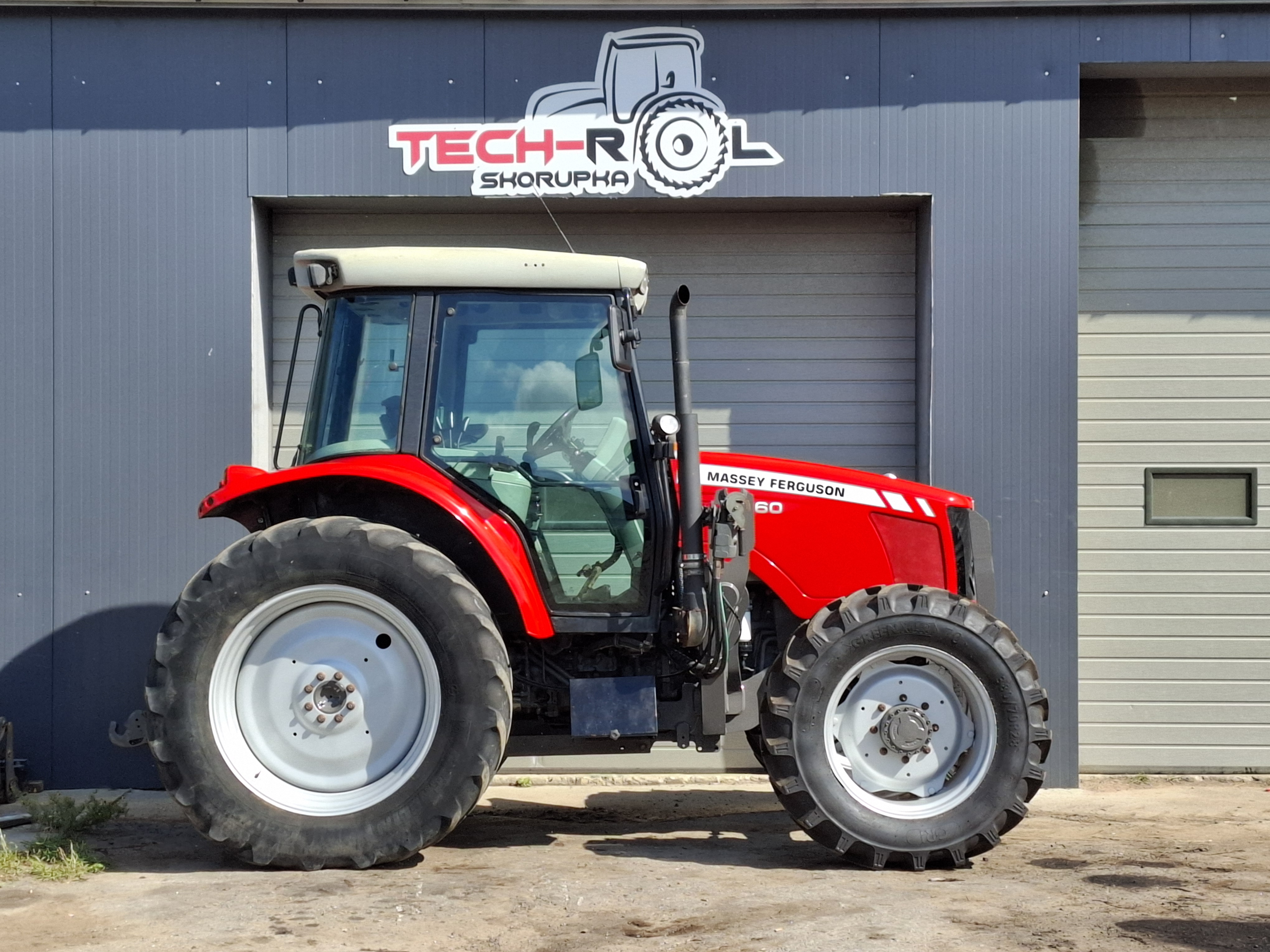 Massey Ferguson DYNA-4 6460