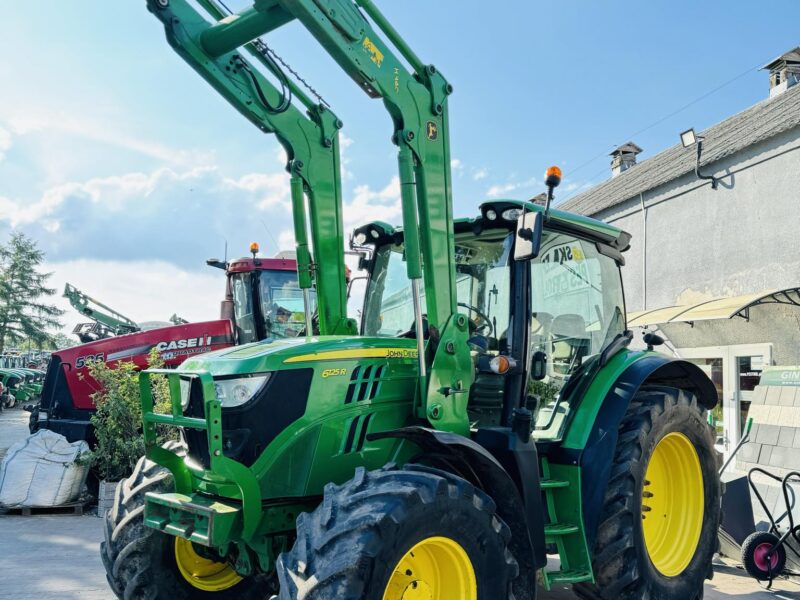 John Deere 6125R