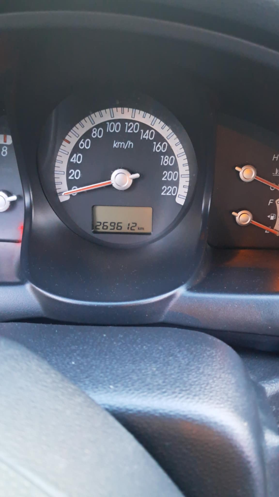 Sprzedam Kia Sportage ll 2.0b 142km