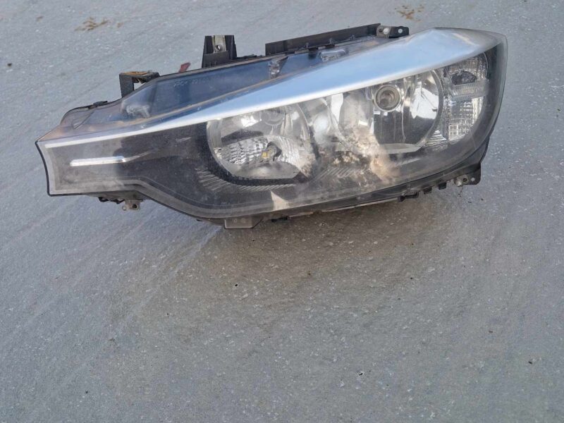 Lampa halogen BMW f30 2013