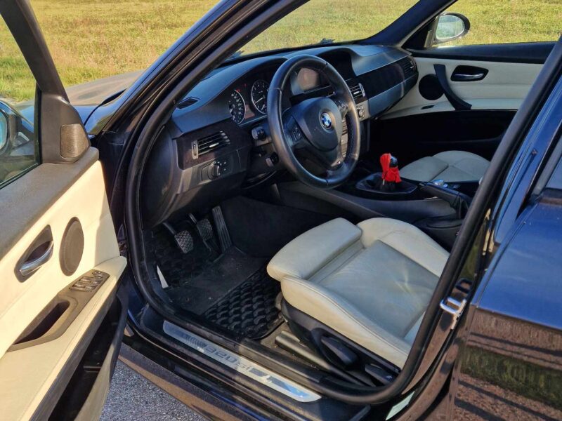 BMW serii 3 320si e90 LIMITED EDITION 3xM-pakiet